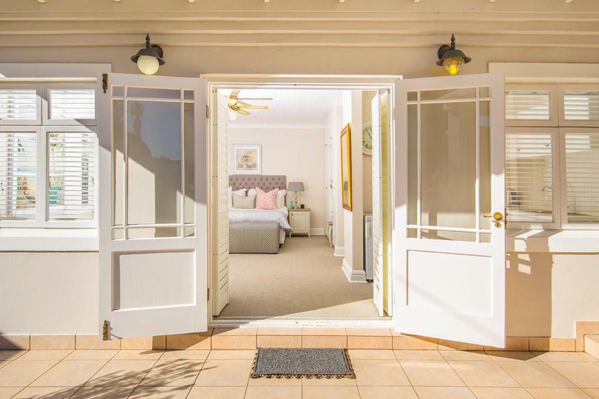 クニスナ Bollard Bay House Bed & Breakfast エクステリア 写真